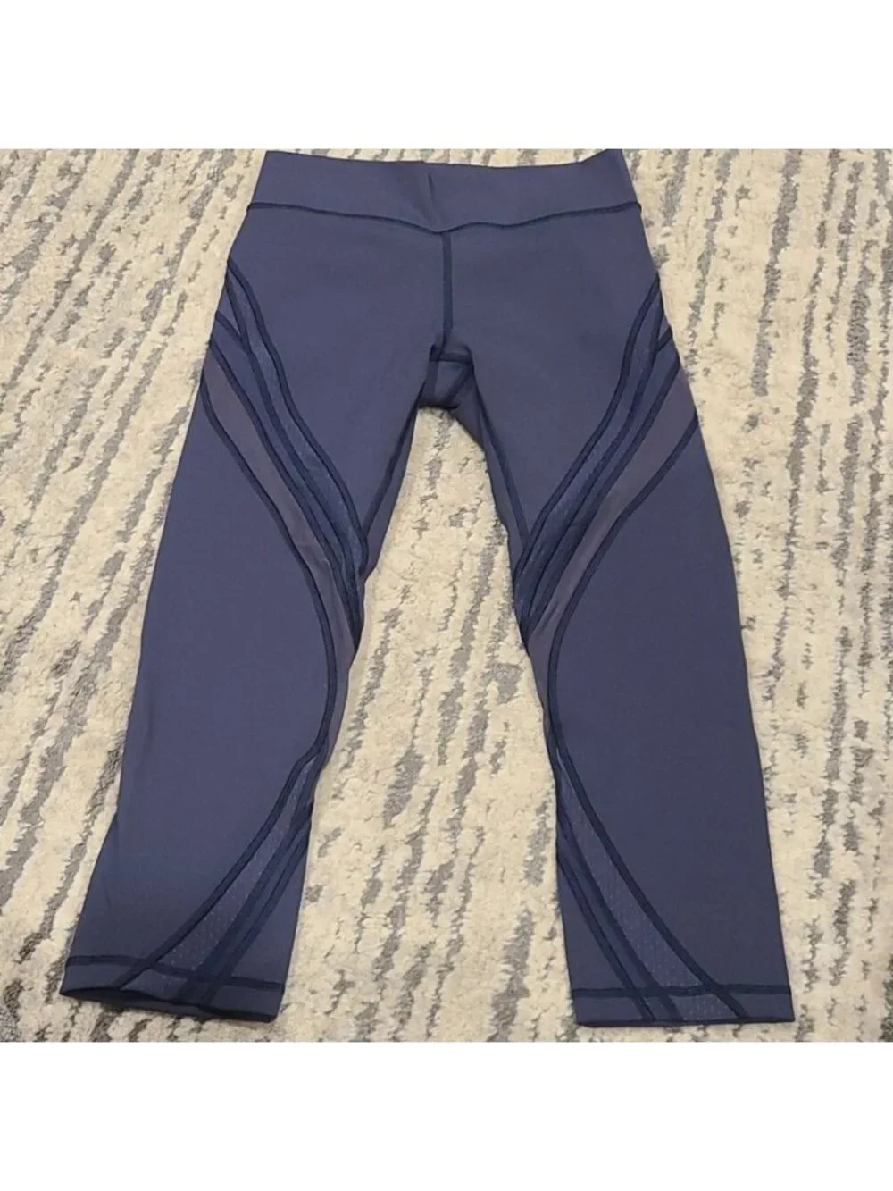 Lululemon Never Still Crop *21